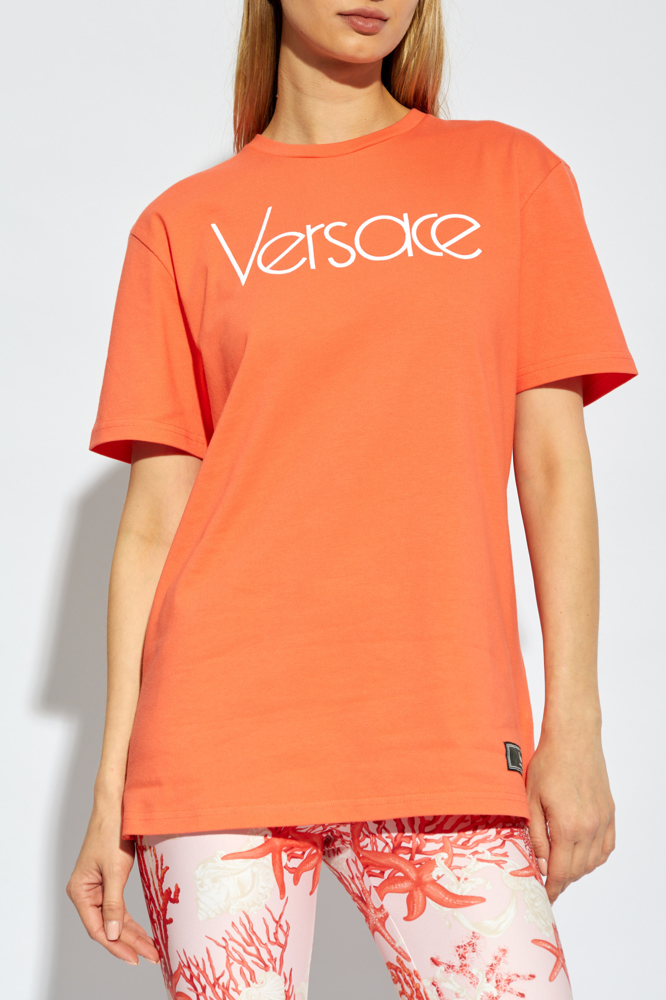 VERSACE クラフィックロコTシャツ 78GAHT04CJ00T 003 Versace Jeans Couture t-shirt stampa barocca all over